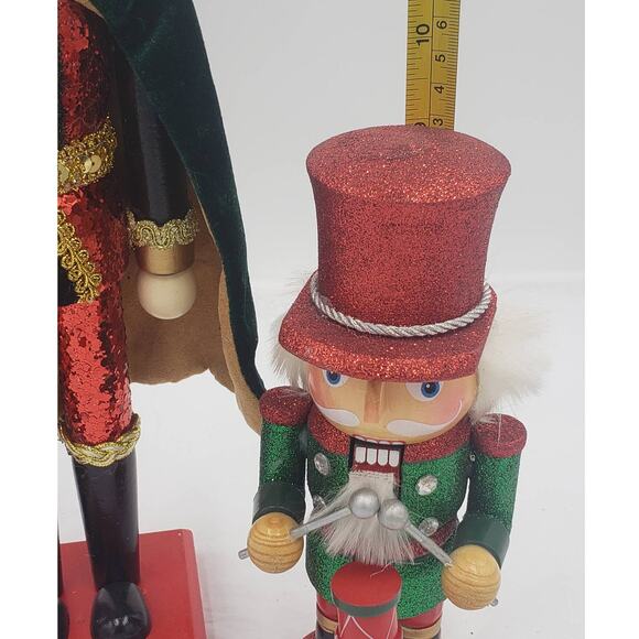 Nutcracker Set of 3 King With Cape, Drummer, Jeweled and Bedazzled Nutcrackers - Picture 4 of 15